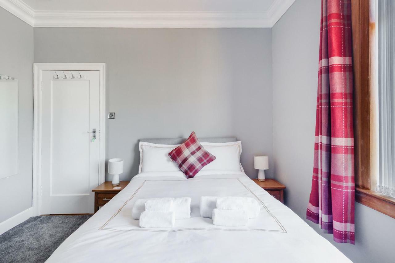 Bed and Breakfast Wee White House EDI Exteriér fotografie