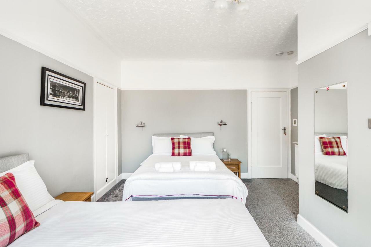 Bed and Breakfast Wee White House EDI Exteriér fotografie